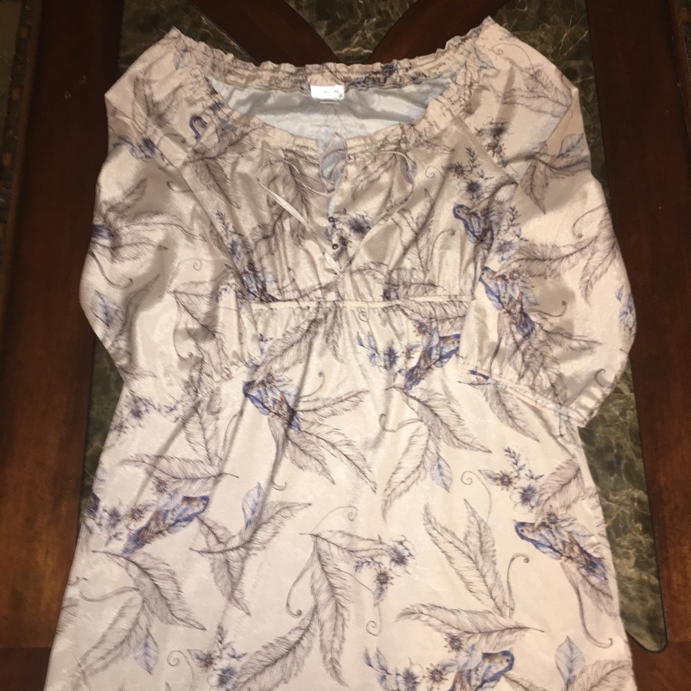 New with out tag Motherhood Blouse